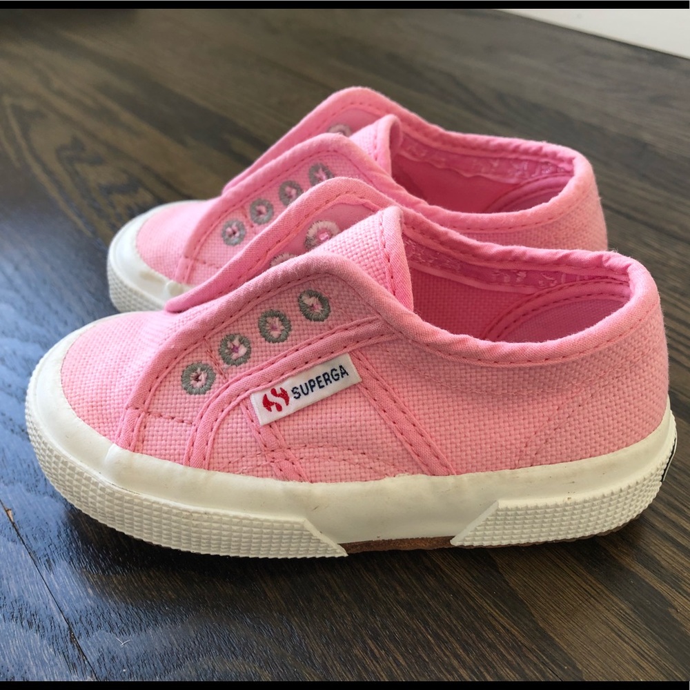 Superga Girls Slip-on, Begonia Pink Size 8